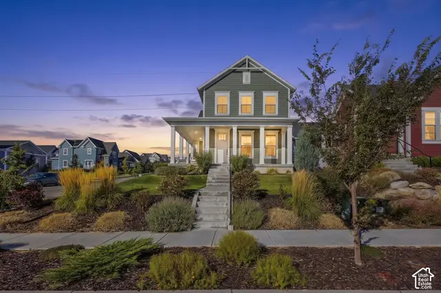 11122 S Willow Walk Dr, South Jordan, UT 84009 - #2