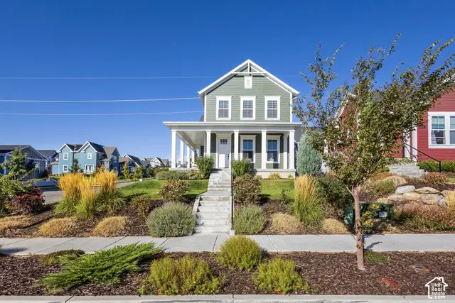 11122 S Willow Walk Dr, South Jordan, UT 84009 - #3