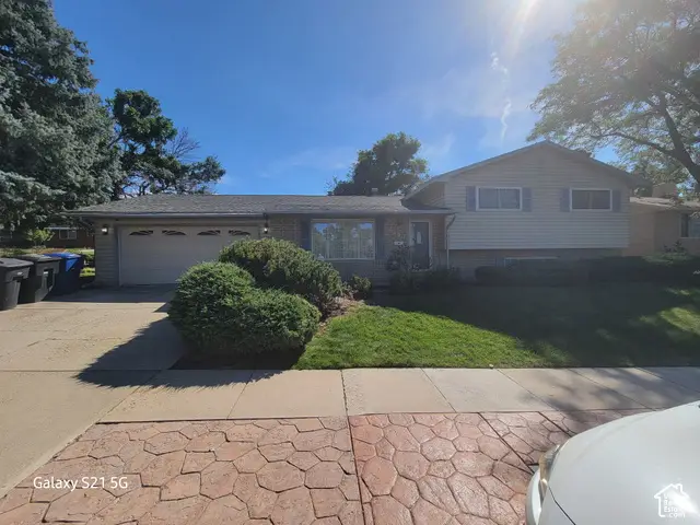 2446 E Sundown Ave S, Cottonwood Heights, UT 84121 - #1