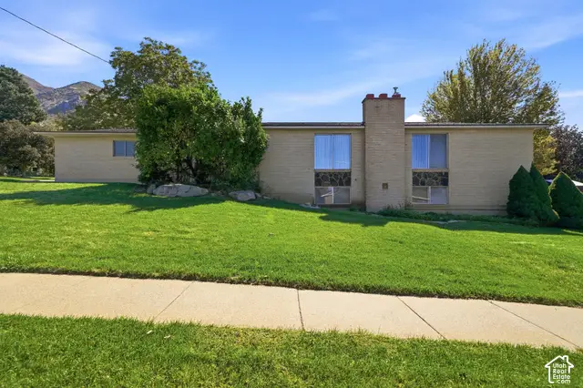 635 S Mountain Rd, Fruit Heights, UT 84037 - #1