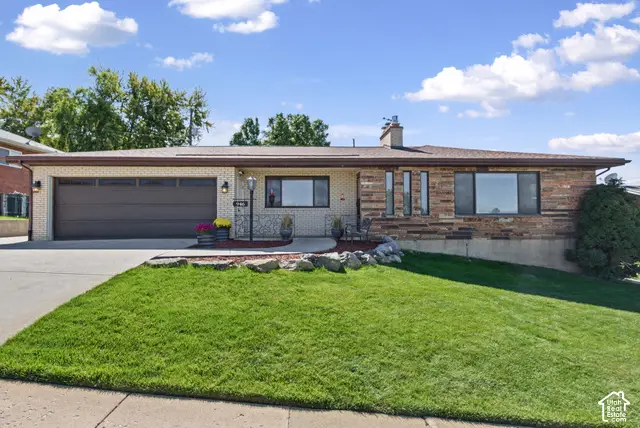 946 E Arlington Way S, Bountiful, UT 84010 - #2