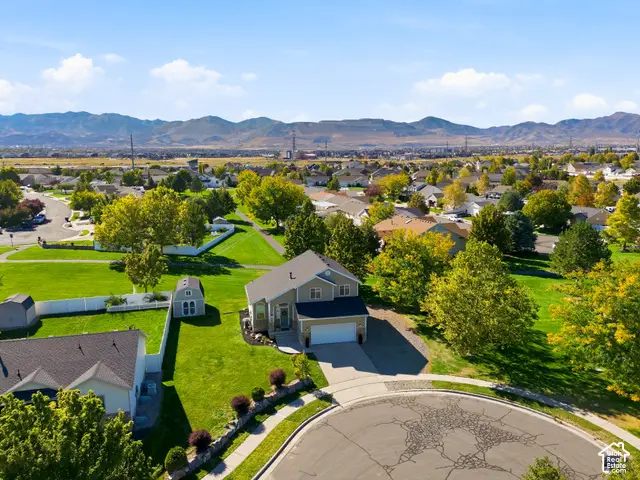 12094 S Silver Reef Ct, Herriman, UT 84096 - #2