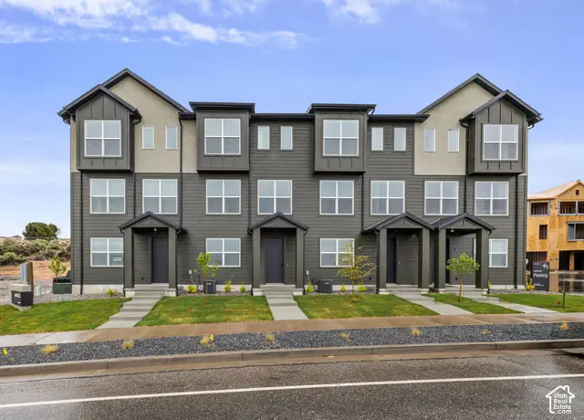 4046 S Sandridge Dr #7, Roy, UT 84067 - #2