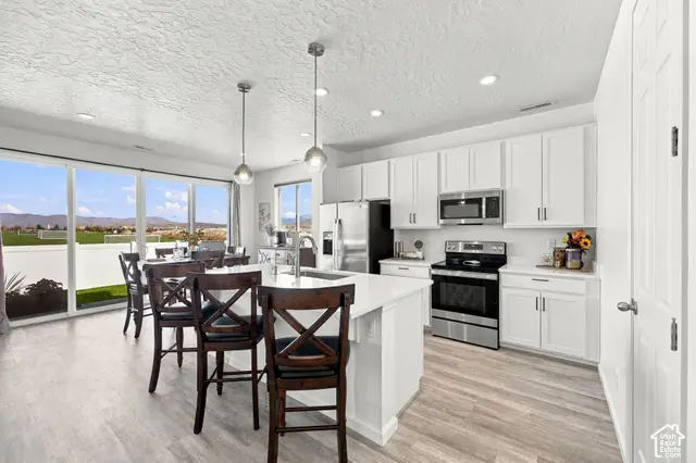 1333 E Wilbur Ln N, Eagle Mountain, UT 84005 - #3