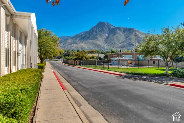 2273 E Tara Lane Ln #8, Holladay, UT 84117 - #2