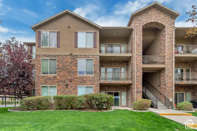 476 W 200 N #208, Springville, UT 84663 - #2