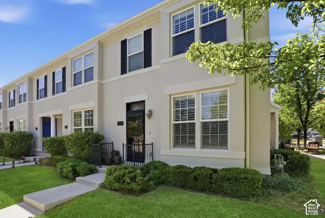 10638 S Cave Run Ln, South Jordan, UT 84009 - #2