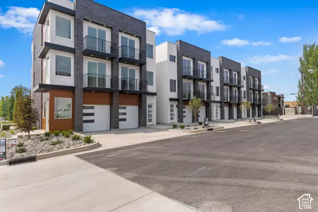 32 W 400 S, Bountiful, UT 84010 - #1