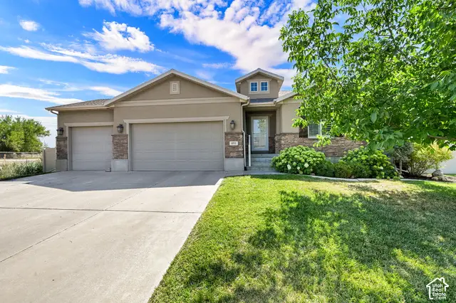1051 S 1925 W, Syracuse, UT 84075 - #2