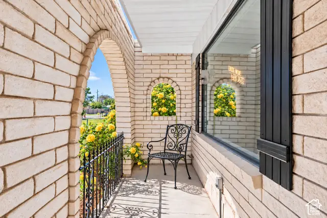 1876 W 3350 S, Salt Lake City, UT 84119 - #2