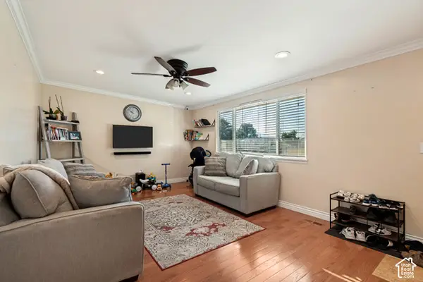 1532 W Marty Cir, West Jordan, UT 84084