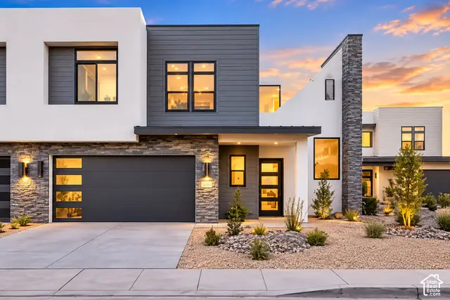 2265 N Double Eagle Ln, Washington, UT 84780 - #1