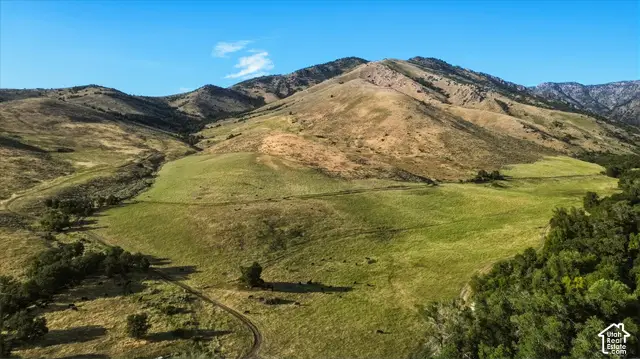 2855 E Canyon Rd, Smithfield, UT 84335 - #2