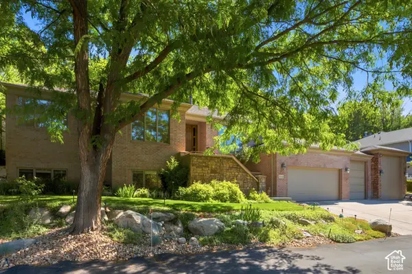 2351 E Royal Ln, Cottonwood Heights, UT 84093
