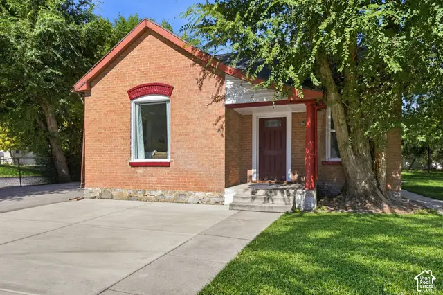 147 E 200 S, American Fork, UT 84003 - #1