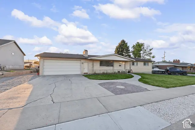 230 Fairlane Dr, Tooele, UT 84074 - #2