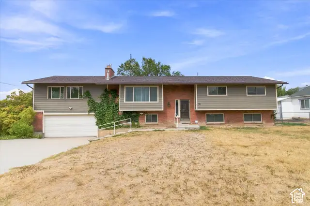 138 W 400 N, Mount Pleasant, UT 84647 - #1