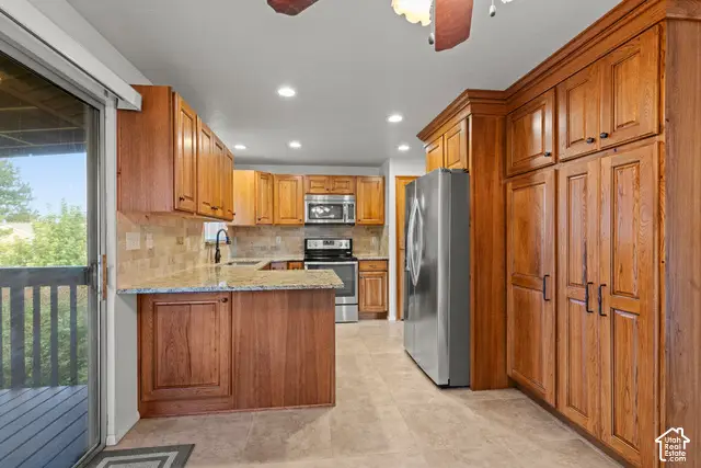 566 N 700 W, Clearfield, UT 84015 - #3