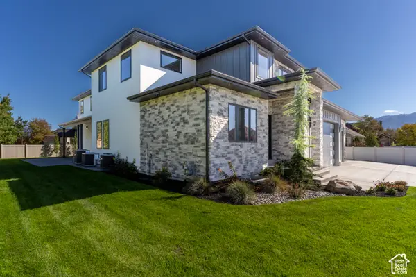 3168 W Chalk Creek Way S, South Jordan, UT 84095