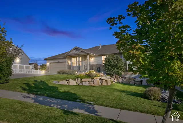 6260 W Lionel St, West Jordan, UT 84081 - #3