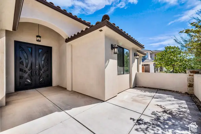 1720 Lava Cove Dr, Santa Clara, UT 84765 - #3