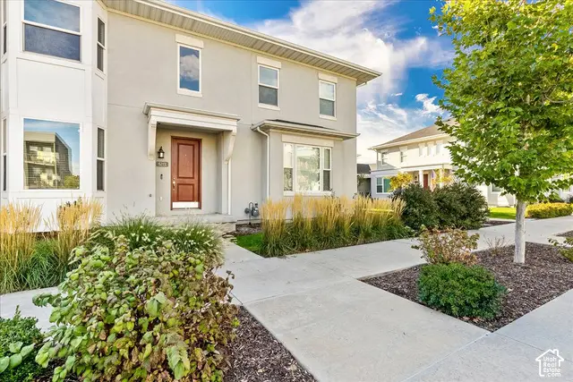 5213 W South Jordan Pkwy S, South Jordan, UT 84009 - #2