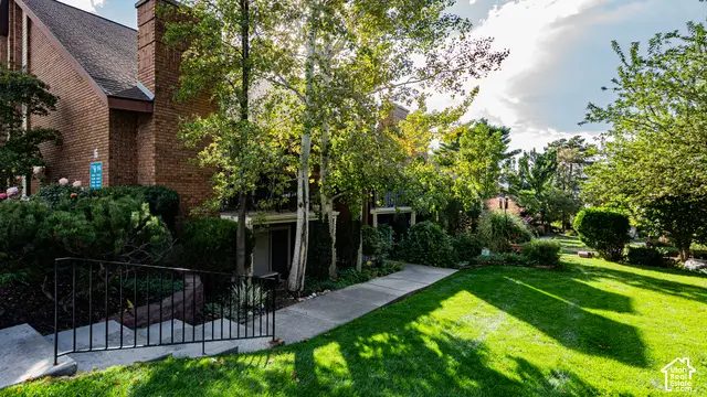 8144 S Cottonwood Cir E, Sandy, UT 84094 - #2