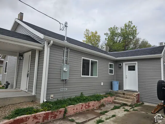 170 N Main St, Huntington, UT 84528 - #2