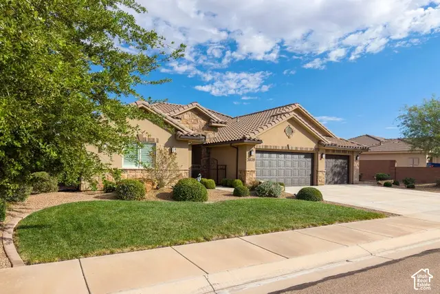 3039 E Delany Dr, Saint George, UT 84790 - #2