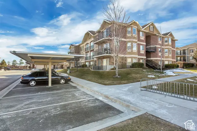 3842 S Clare Dr #D-1, West Valley City, UT 84119 - #2
