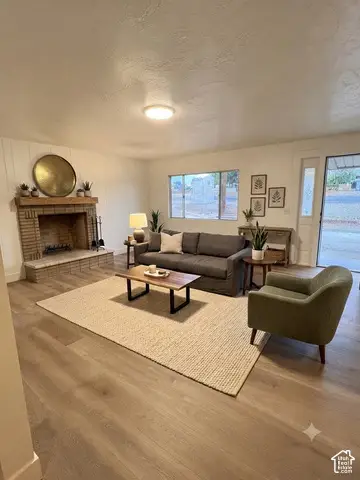 271 W 200 N, Washington, UT 84780