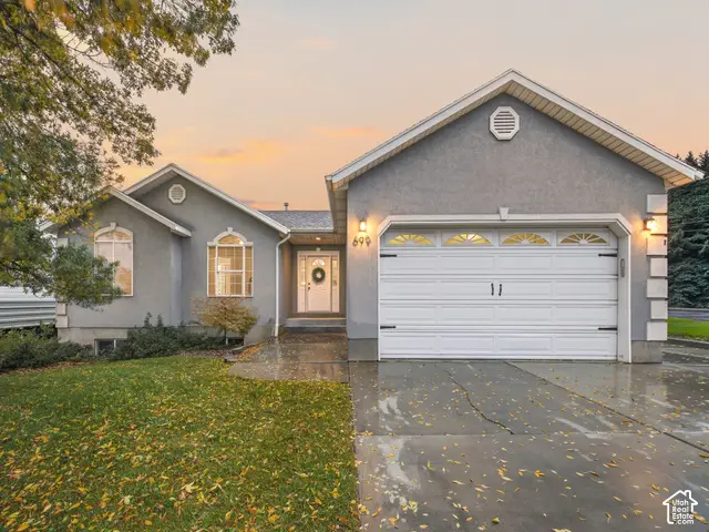 699 E 100 S, Pleasant Grove, UT 84062 - #1