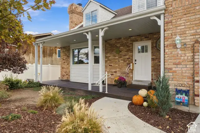 2631 W Donnawood Cir S, Taylorsville, UT 84129 - #1