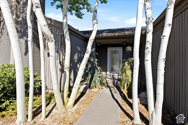 2592 W Dublin Dr S, West Valley City, UT 84119 - #3