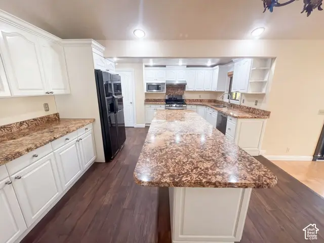 11129 S 2125 E, Sandy, UT 84092 - #2