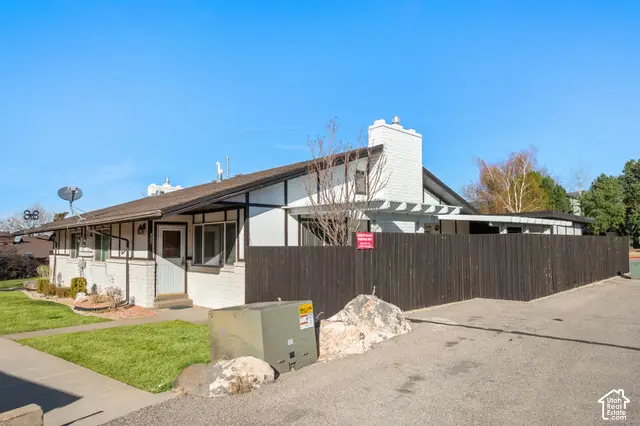 991 S Three Fountains Dr, Cedar City, UT 84720 - #3