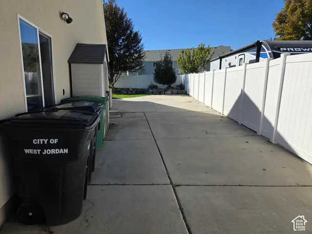 7632 S Park Village Dr, West Jordan, UT 84081 - #3