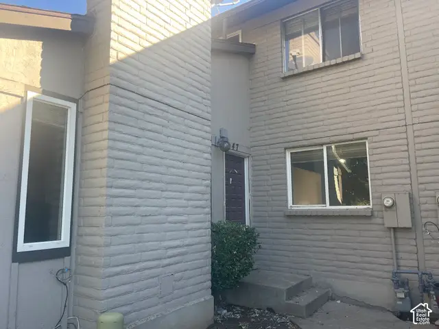 47 W San Rafael Ct S, South Jordan, UT 84095 - #2
