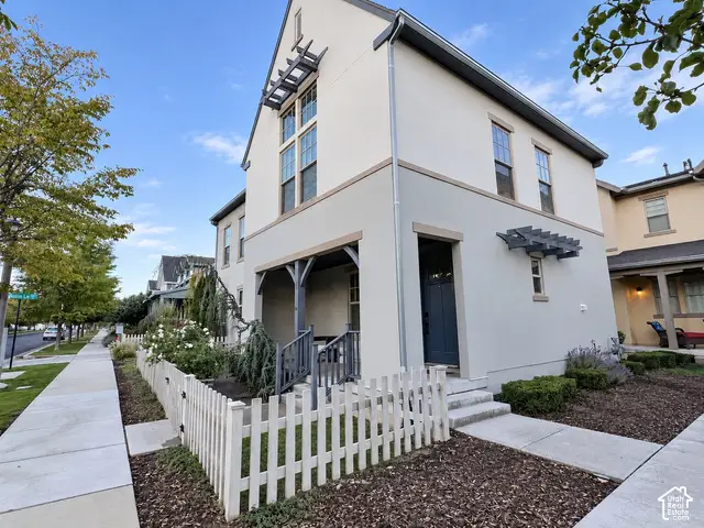 10643 S Wistful Way W, South Jordan, UT 84009 - #2