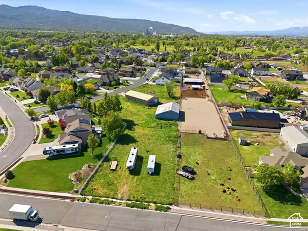 1685 N Olsen Way W #801, West Bountiful, UT 84087
