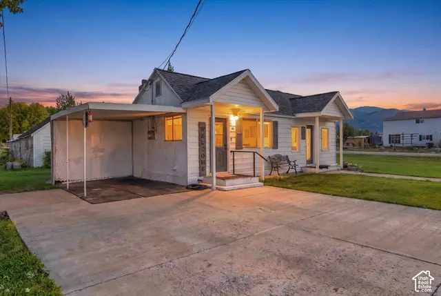 83 S 100 E, Levan, UT 84639 - #2
