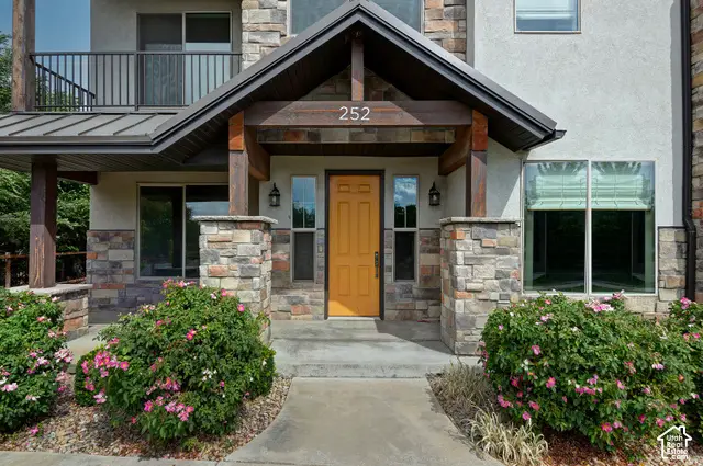 252 E Sandy Sage Way, Sandy, UT 84070 - #2