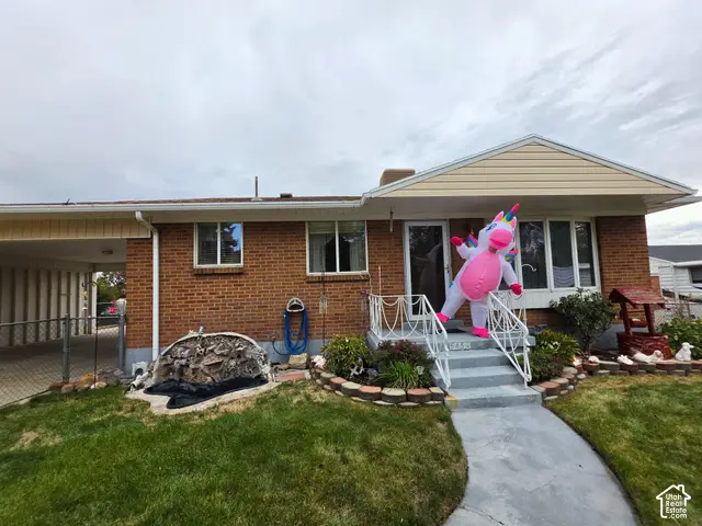 5454 Elaine Ave, West Valley City, UT 84120 - #1