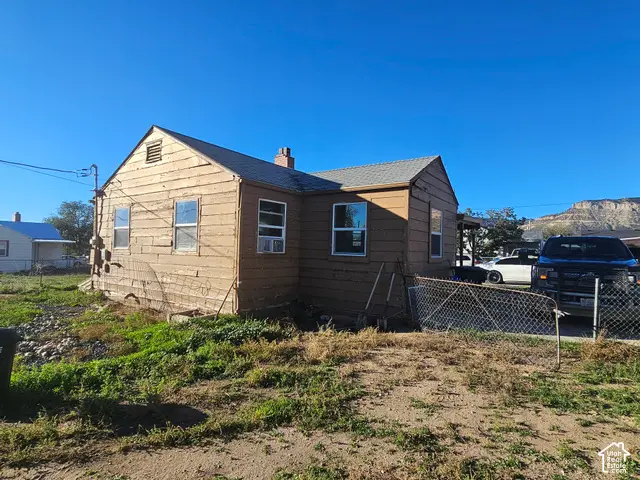154 Berkley Ave, East Carbon, UT 84520 - #3