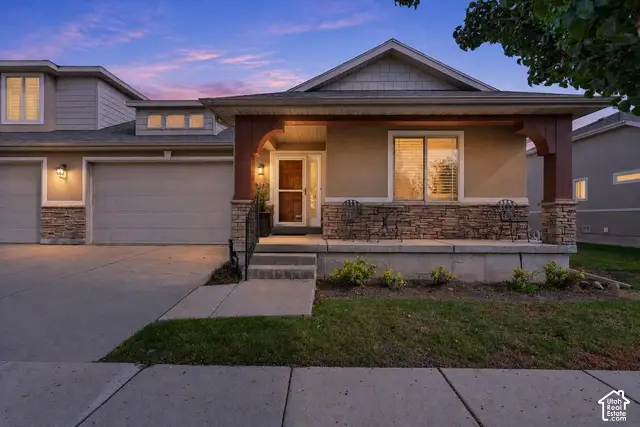 8067 S Station Landing Way E, Sandy, UT 84070 - #2