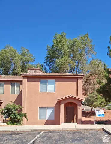300 E 300 N #A8, Kanab, UT 84741