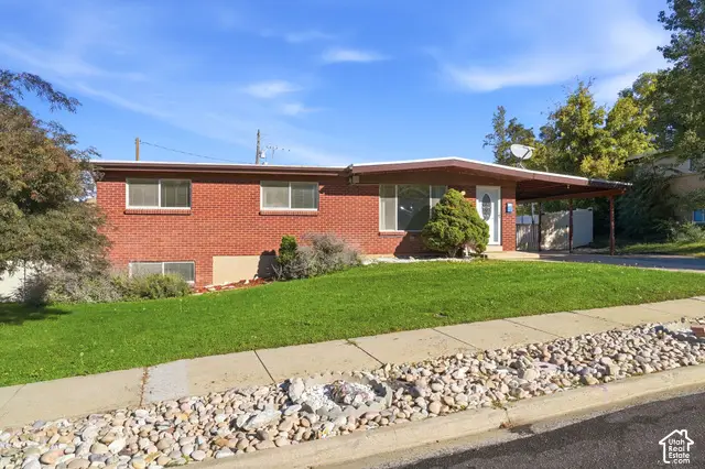 447 E 550 S, Bountiful, UT 84010 - #2