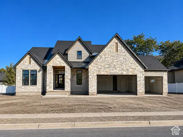 7 E 1500 S, Farmington, UT 84025