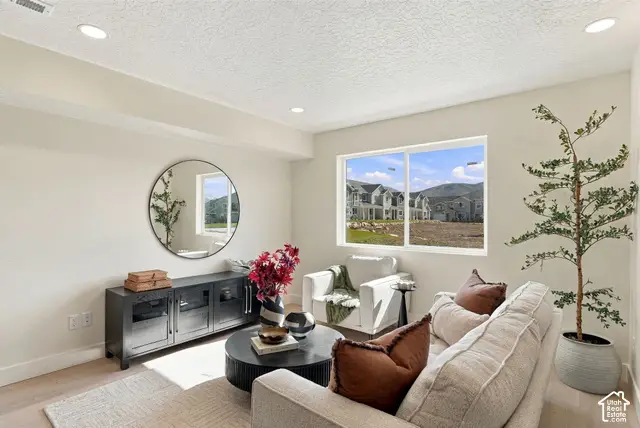 1042 E 2120 S, Heber City, UT 84032 - #3