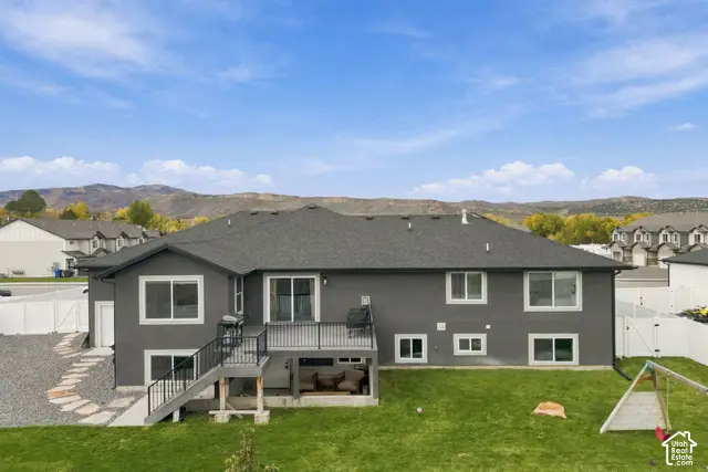 156 Dobbs Dr, Coalville, UT 84017 - #2